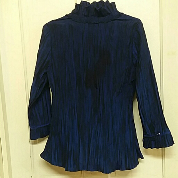 Blouse - Picture 3 of 4